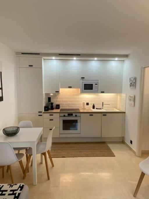 T2 Avec Terrasse Et Jardin Apartment Cannes Ngoại thất bức ảnh