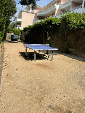 T2 Avec Terrasse Et Jardin Apartment Cannes Ngoại thất bức ảnh